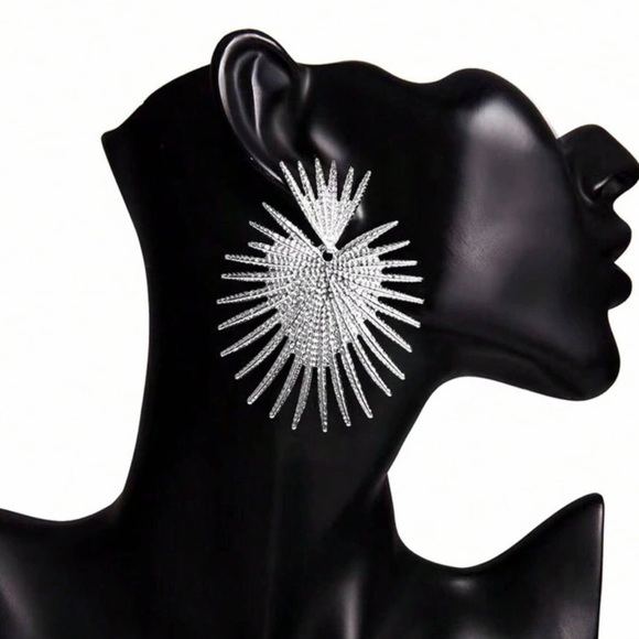 Zara Radiance Heart Crown Sunburst Beam Ray Regal Royal Statement Silver Earring - Picture 12 of 13